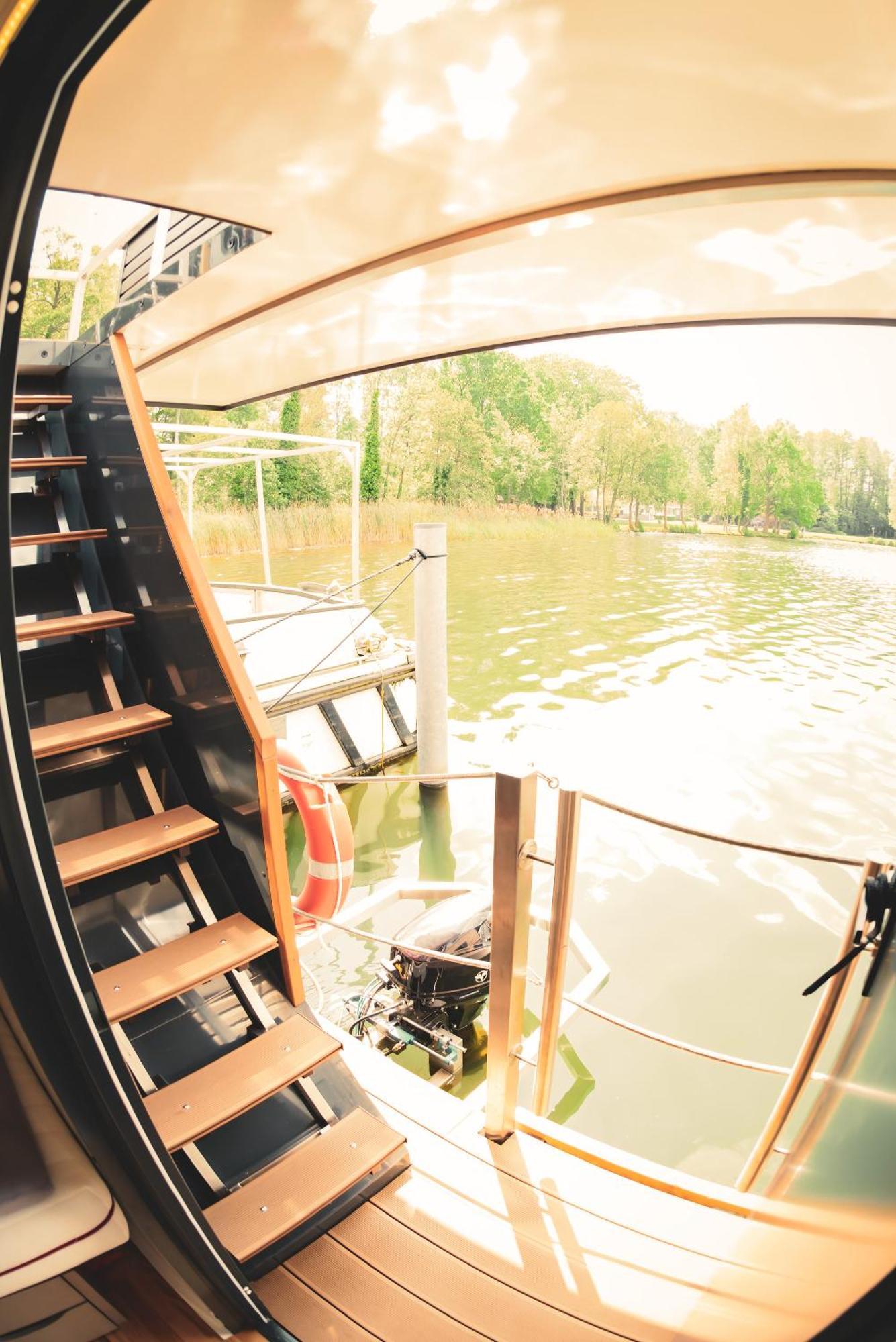 Traumzeitboot2 Auf Dem Scharmuetzelsee Bad Saarow Εξωτερικό φωτογραφία